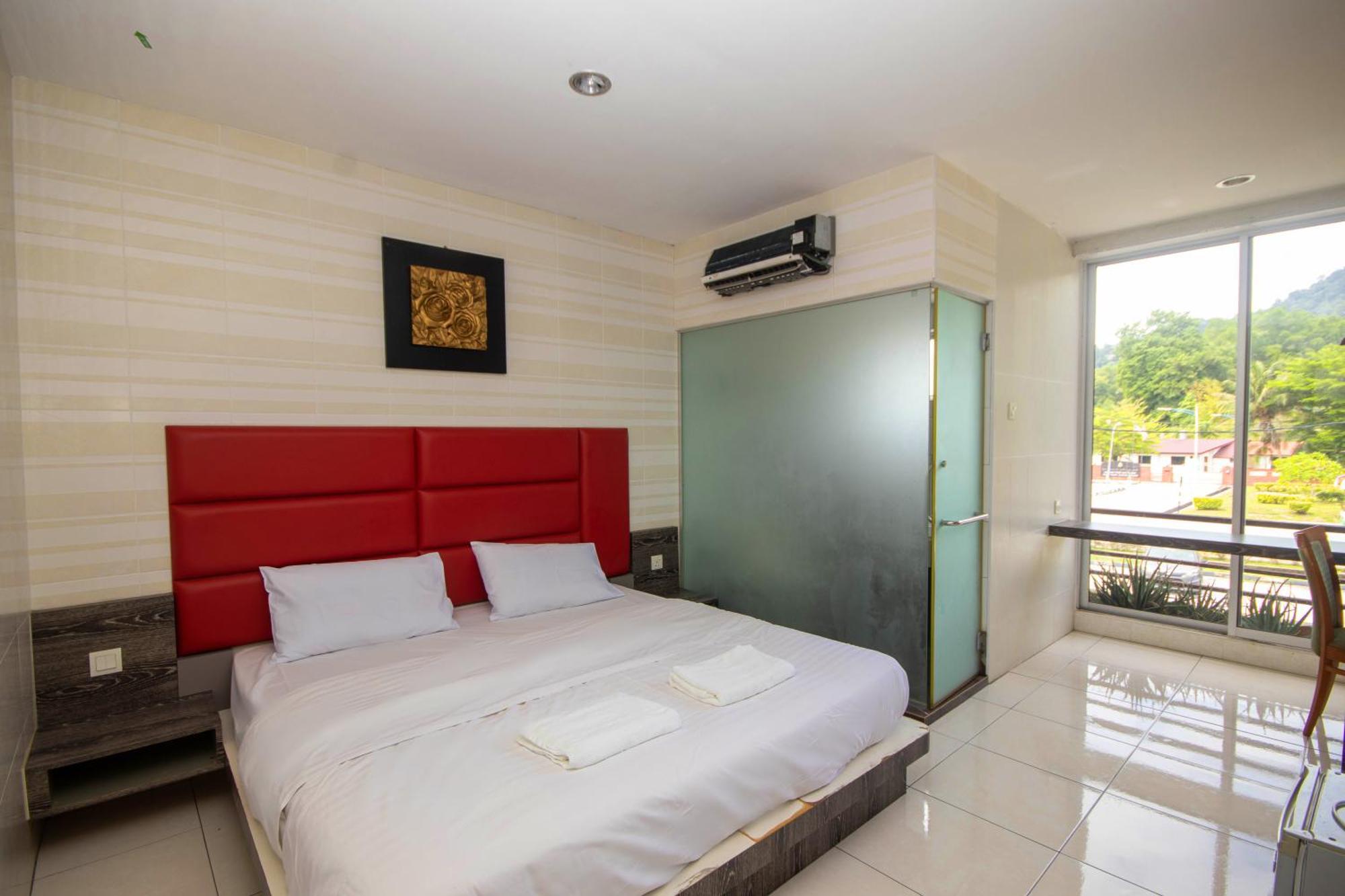 Jq Happy Lumut Hotel المظهر الخارجي الصورة